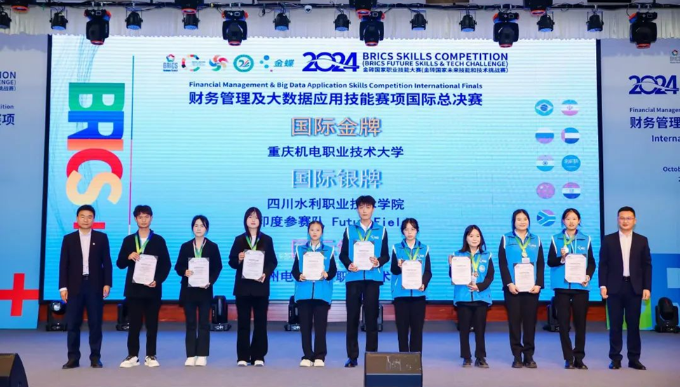 图片1 图片1