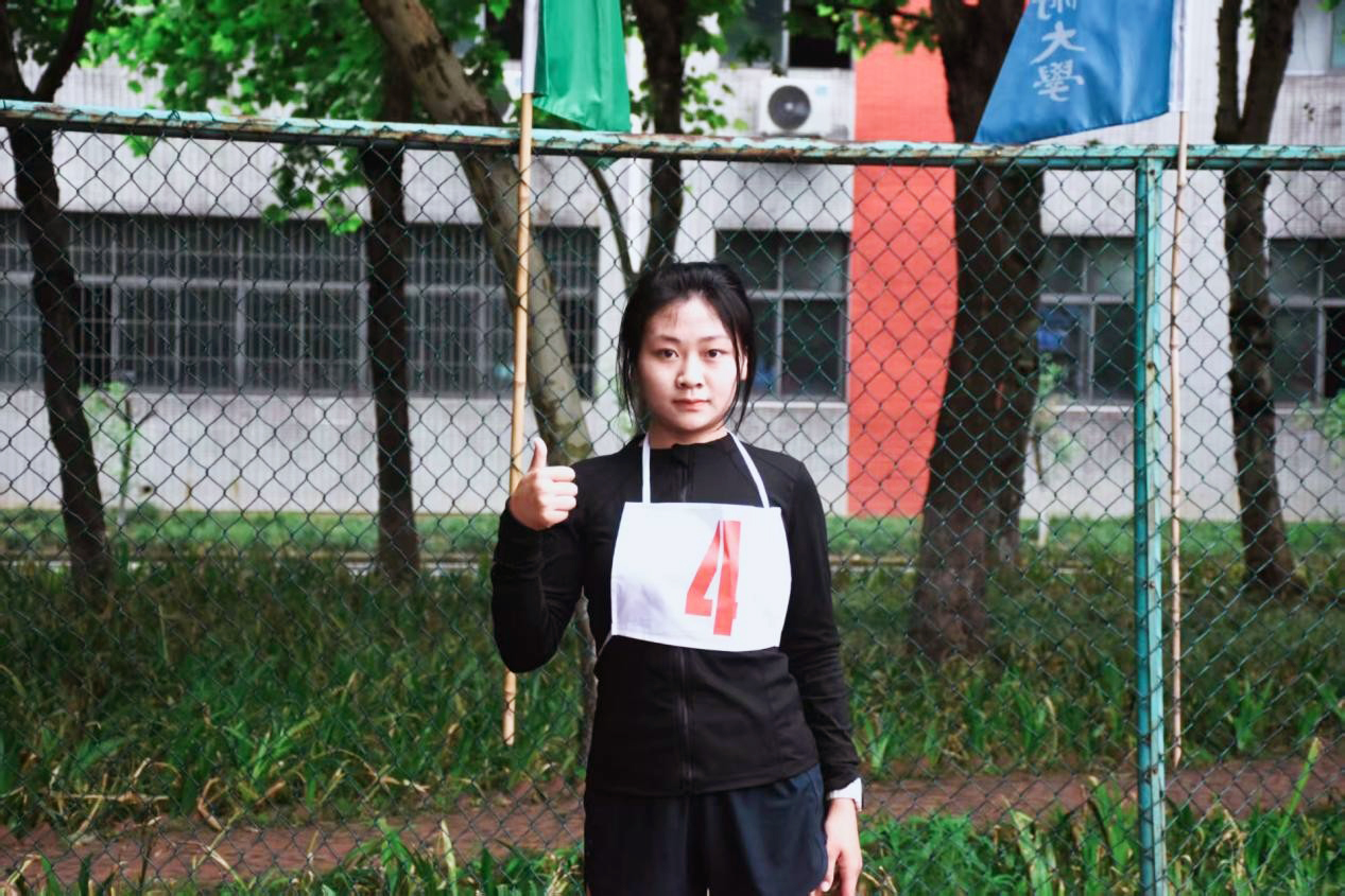 图片1 图片1