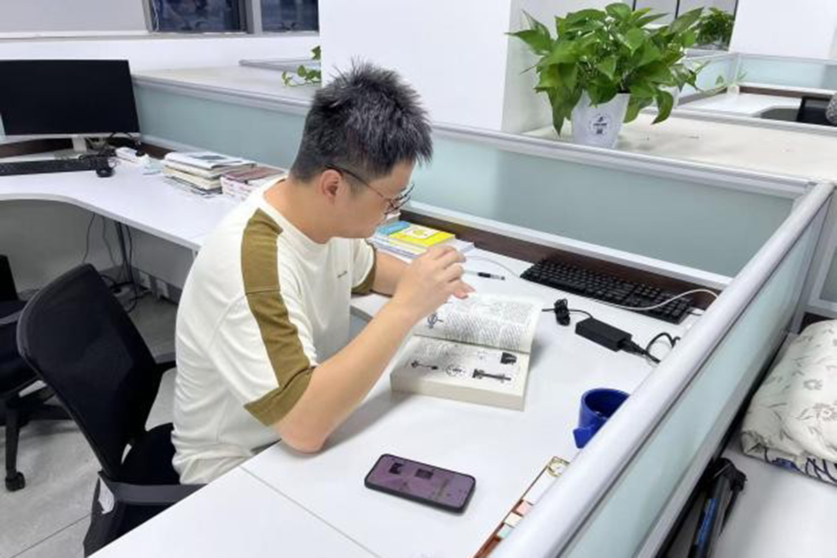 图片8 图片8