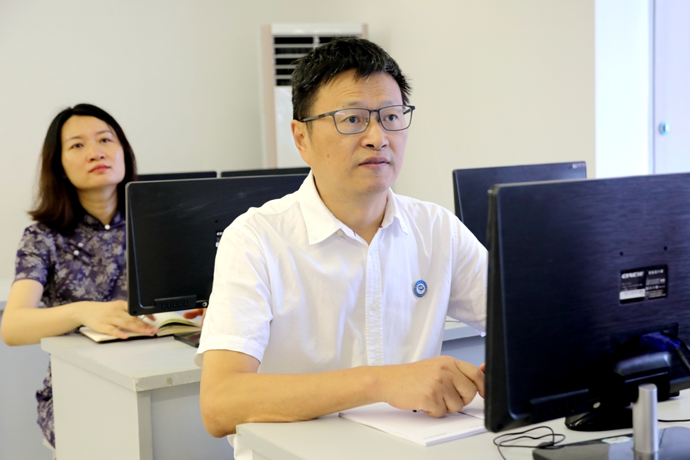 MNC_6092 MNC_6092