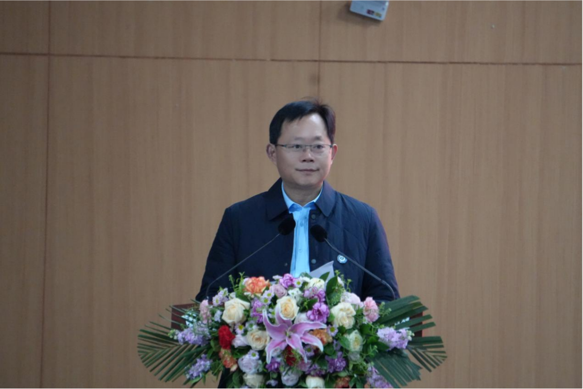 书记 书记
